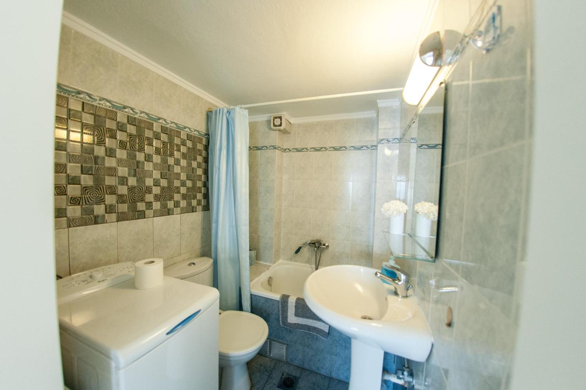 Апартаменты Sea View Flat Переа Экстерьер фото